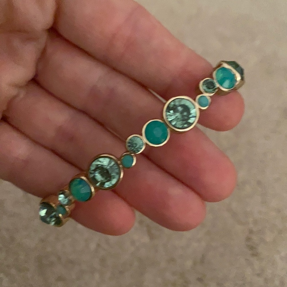 Aqua bezel set stone stretch bracelet